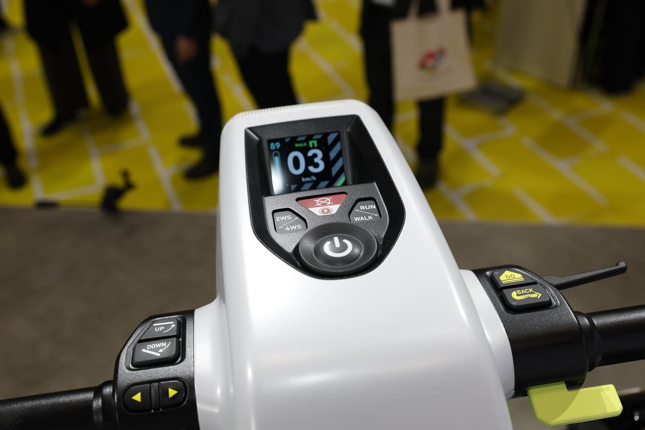 画像 : 5番目の画像 - 【写真28枚】スズキ「モクバ 2」 - webオートバイ