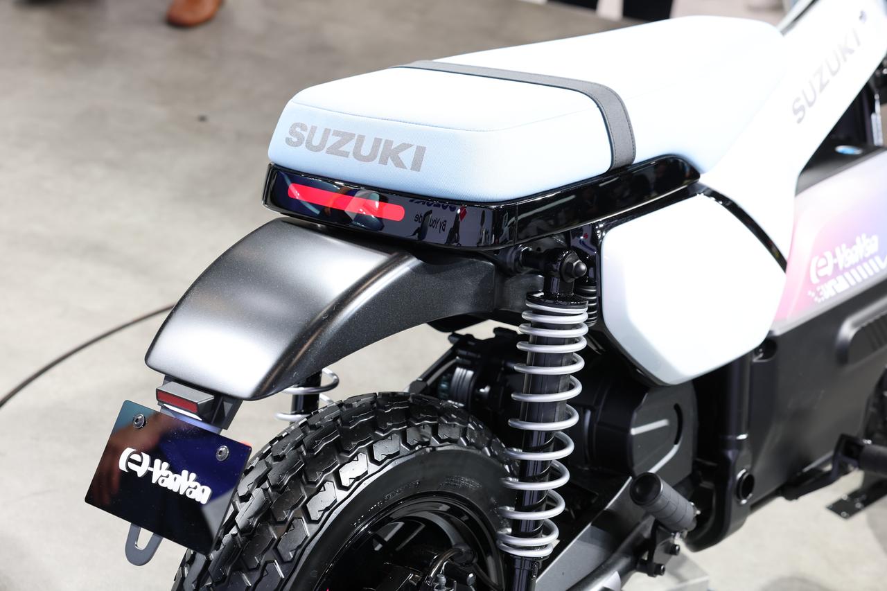 画像 : 13番目の画像 - 【写真17枚】スズキ「e-VanVan」 - webオートバイ