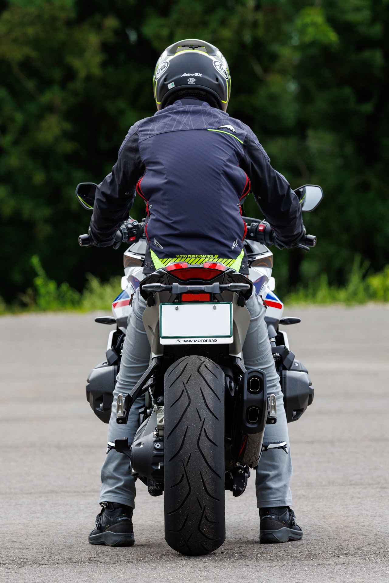 画像 : 11番目の画像 - 【写真18枚】BMW「R1300RS」 - webオートバイ