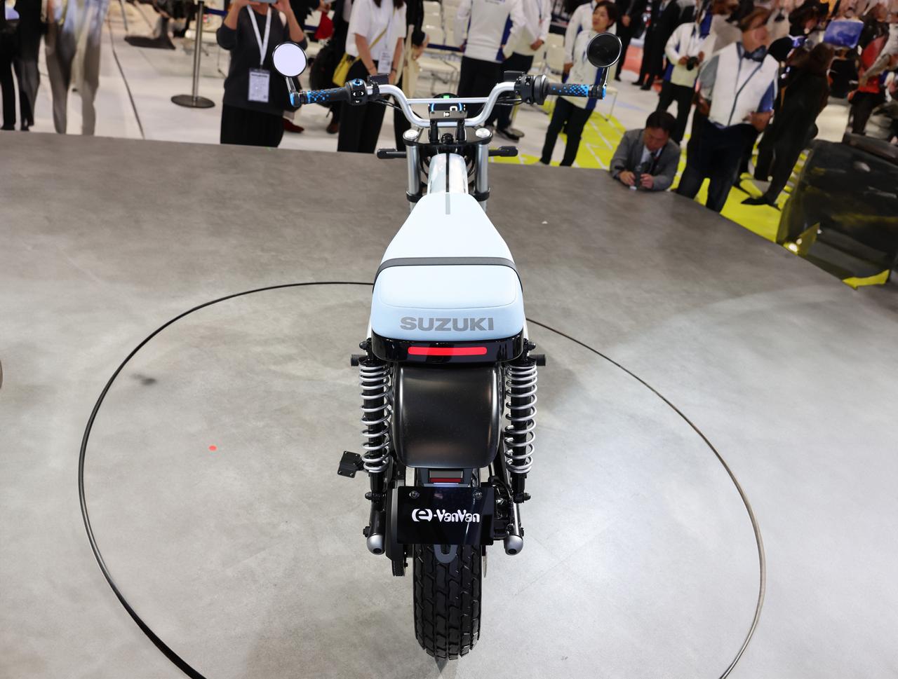 画像 : 14番目の画像 - 【写真17枚】スズキ「e-VanVan」 - webオートバイ