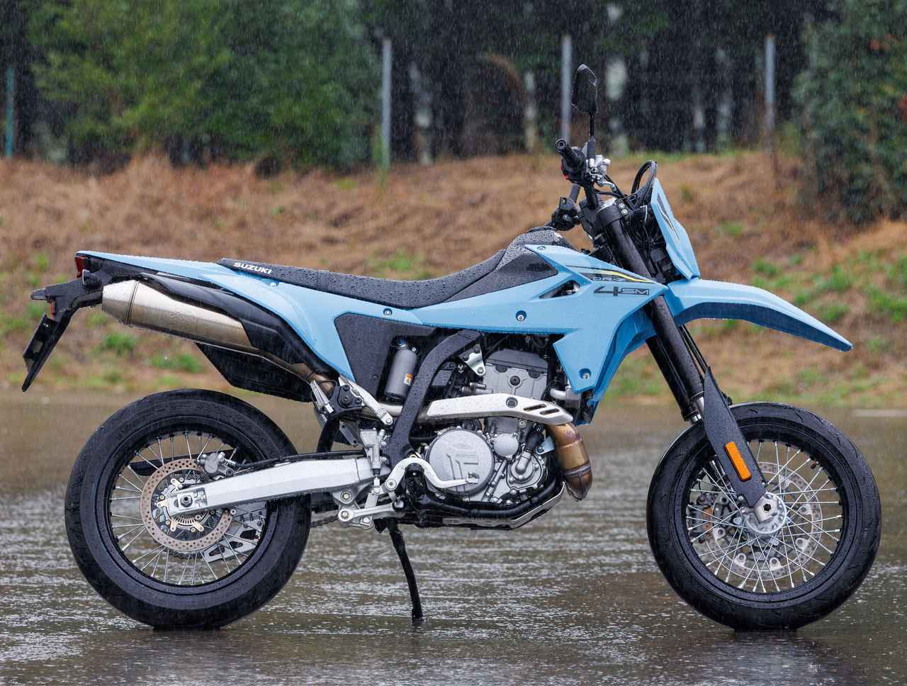 画像 : 2番目の画像 - 【写真25枚】スズキ「DR-Z4SM」 - webオートバイ