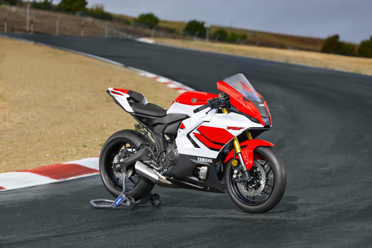 画像 : 32番目の画像 - 【写真57枚】ヤマハ「YZF-R7」欧州仕様車・2026年モデル - webオートバイ