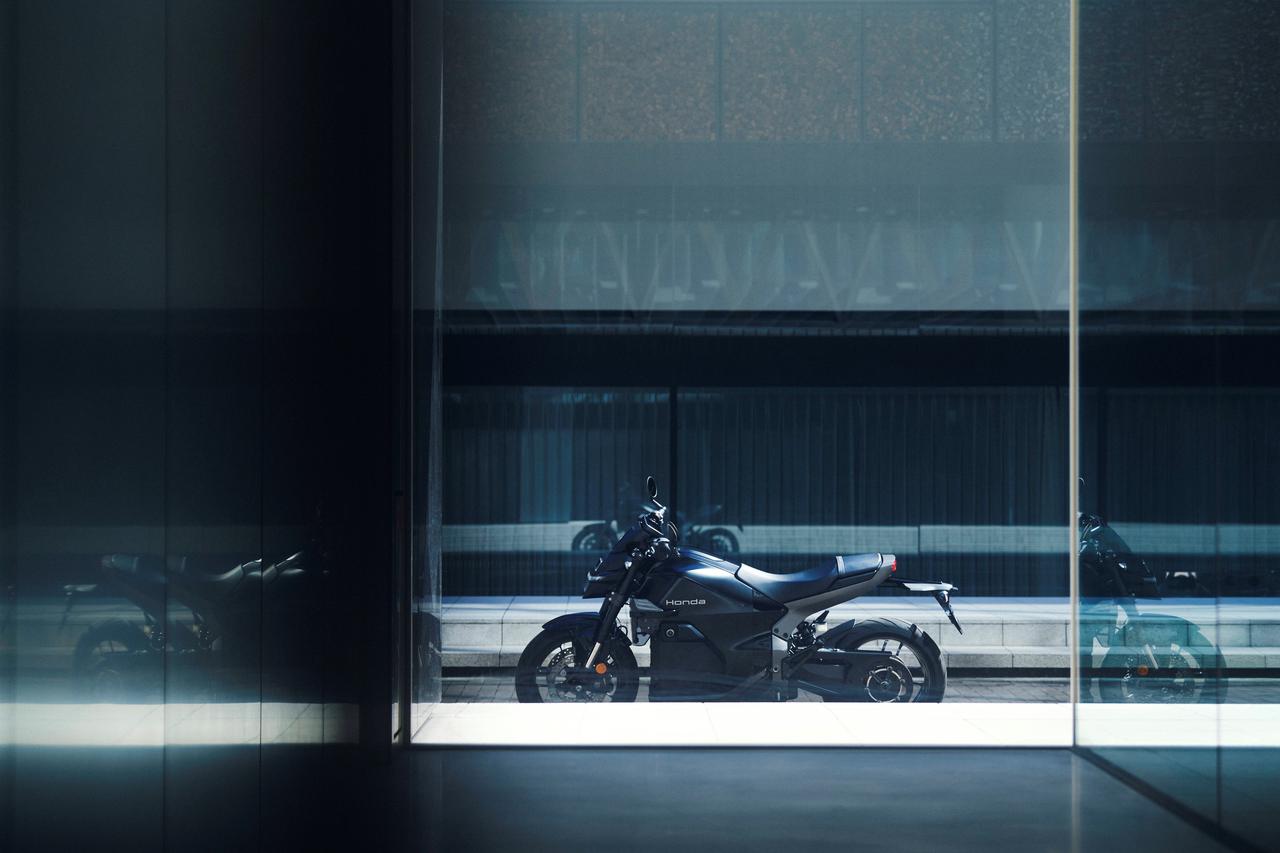 画像 : 28番目の画像 - 【写真61枚】ホンダ「WN7」 - webオートバイ