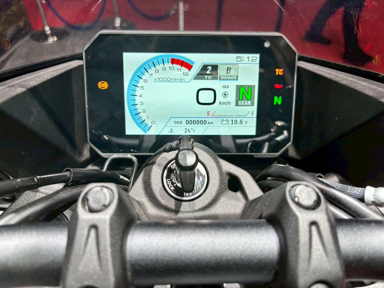 画像2: ▶ハンドルまわり