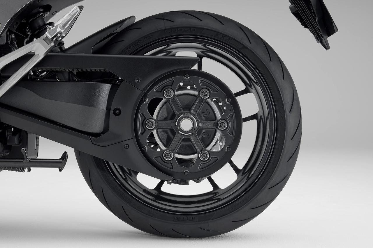 画像 : 30番目の画像 - 【写真61枚】ホンダ「WN7」 - webオートバイ