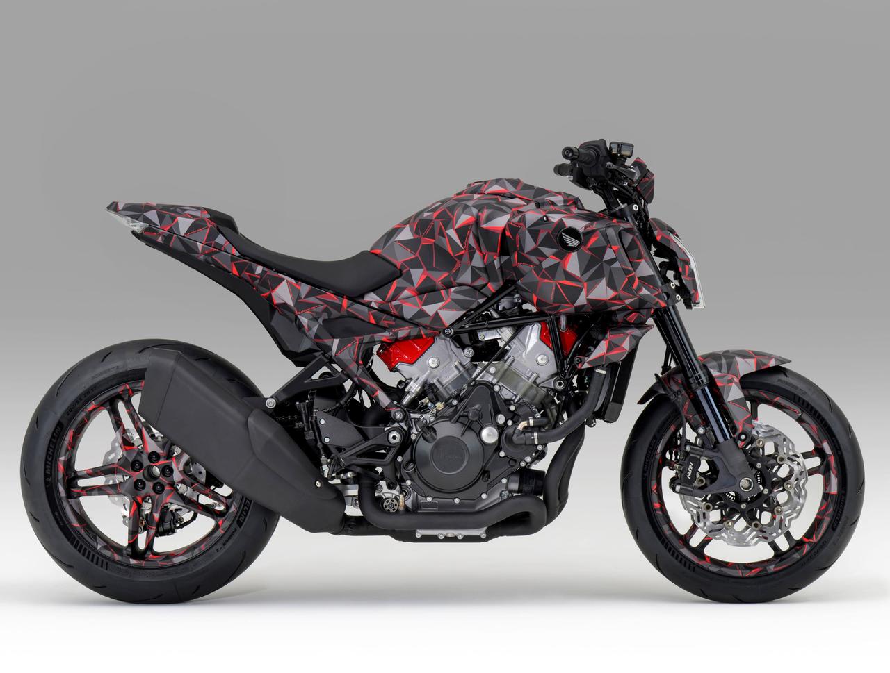画像2: 【世界初公開!】ホンダ「V3R 900 E-Compressor Prototype」登場! 世界初の電子制御ブースト技術搭載のV3スポーツ!【2026速報】