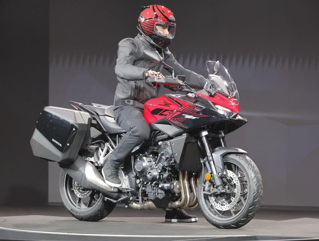 画像: 【世界初公開!】ホンダ「CB1000GT」【2026速報】 - webオートバイ