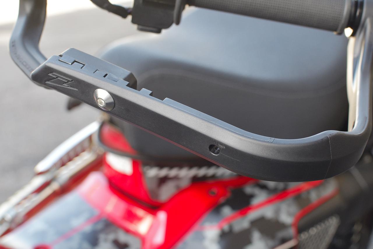 画像1: アントラーハンドガードのディテールをチェック