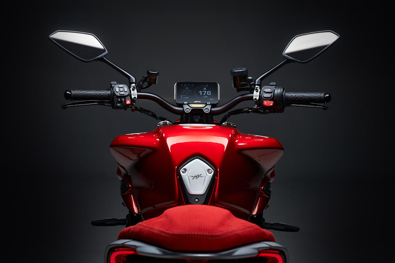 画像 : 10番目の画像 - 【写真26枚】MVアグスタ「ブルターレ・セリエ・オロ」 - webオートバイ