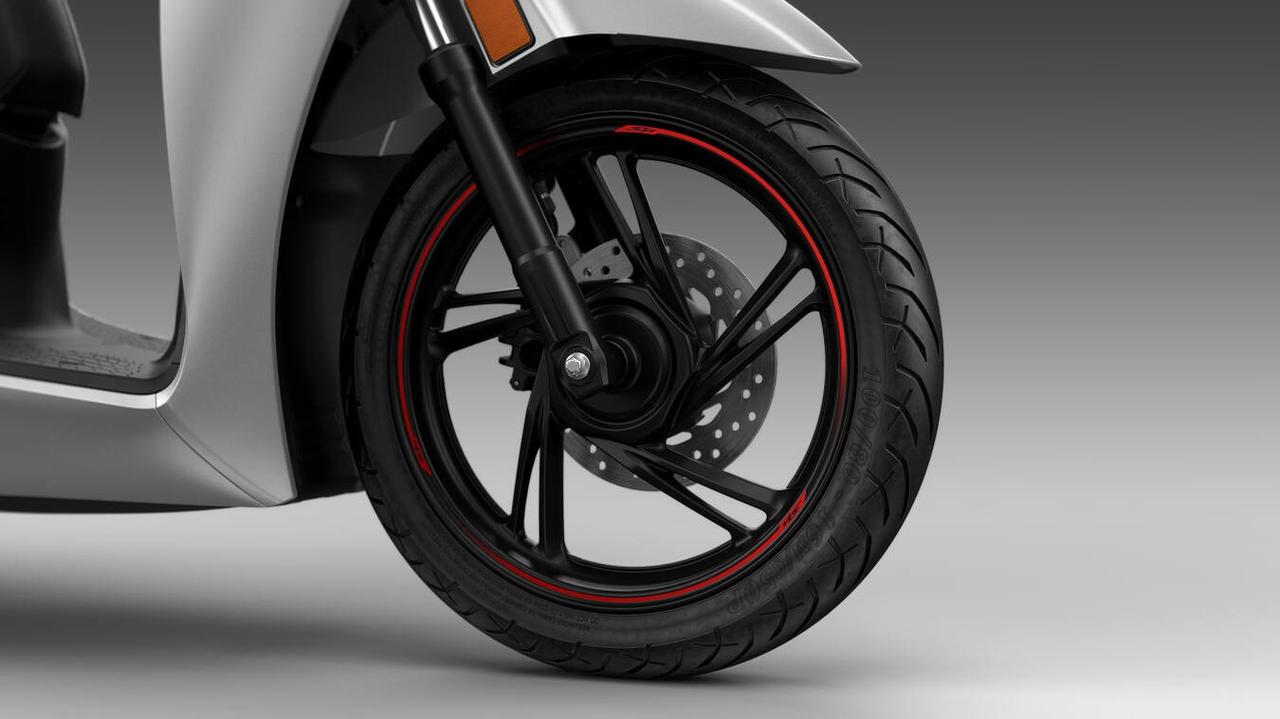 画像 : 40番目の画像 - 【写真72枚】ホンダ「SH125i」欧州仕様・2026年モデル - webオートバイ