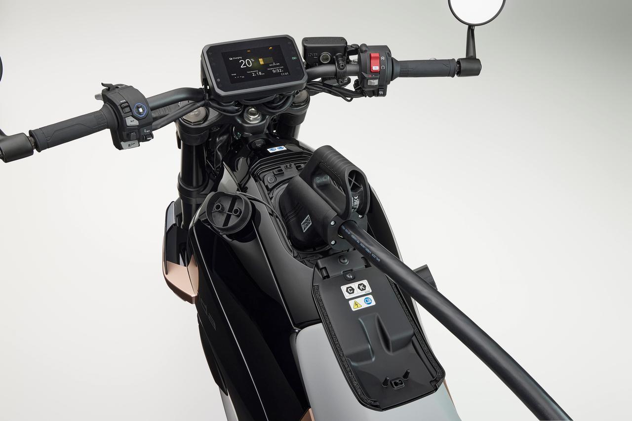 画像 : 57番目の画像 - 【写真61枚】ホンダ「WN7」 - webオートバイ