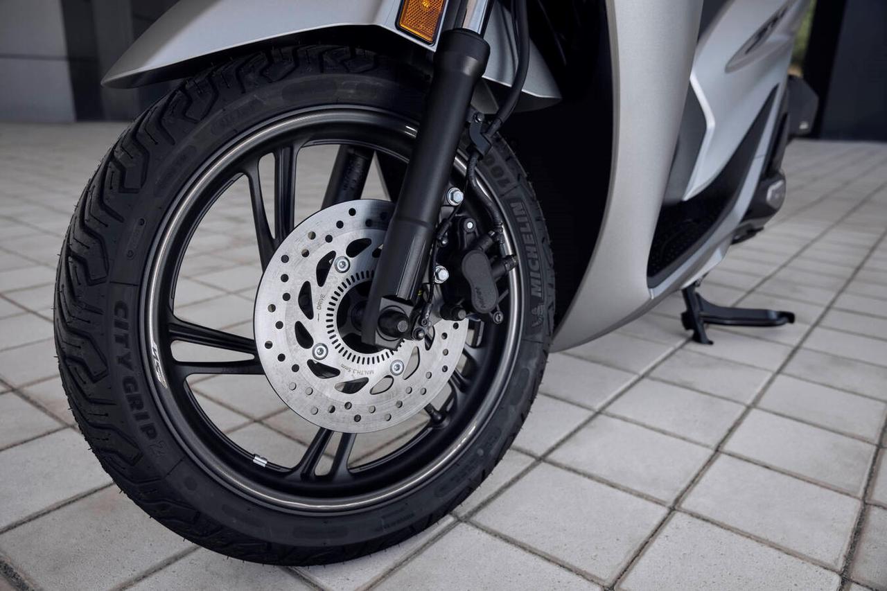 画像 : 51番目の画像 - 【写真72枚】ホンダ「SH125i」欧州仕様・2026年モデル - webオートバイ