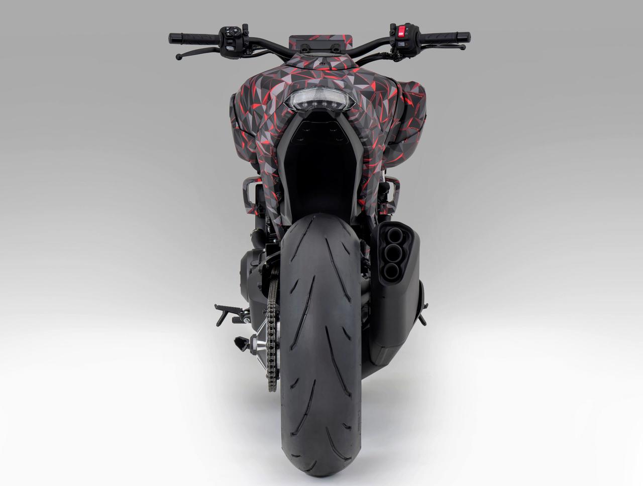 画像4: 【世界初公開!】ホンダ「V3R 900 E-Compressor Prototype」登場! 世界初の電子制御ブースト技術搭載のV3スポーツ!【2026速報】