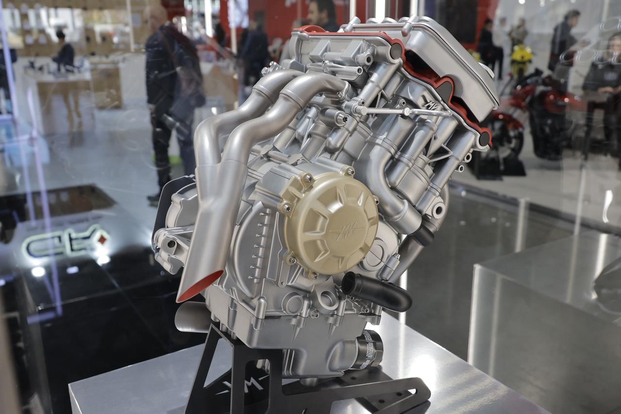 画像 : 3番目の画像 - 【写真6枚】MVアグスタ「CINQUE CILINDRI engine concept」 - webオートバイ