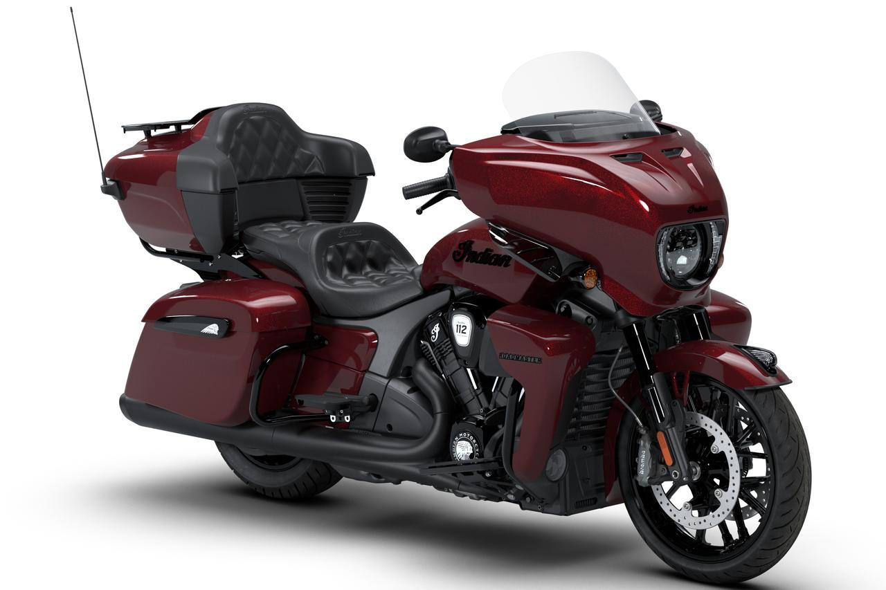 画像1: Indian MOTORCYCLE Roadmaster Powerplus Dark Horse with 112 Package 2026年モデル 総排気量:1834cc エンジン形式:水冷4ストV型2気筒 シート高:672mm 車両重量:423kg