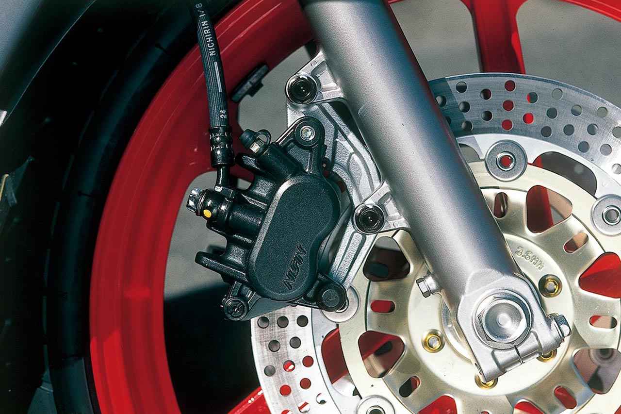 画像8: ホンダ「CBR250RR（MC22）」（1990年）各部装備・ディテール解説