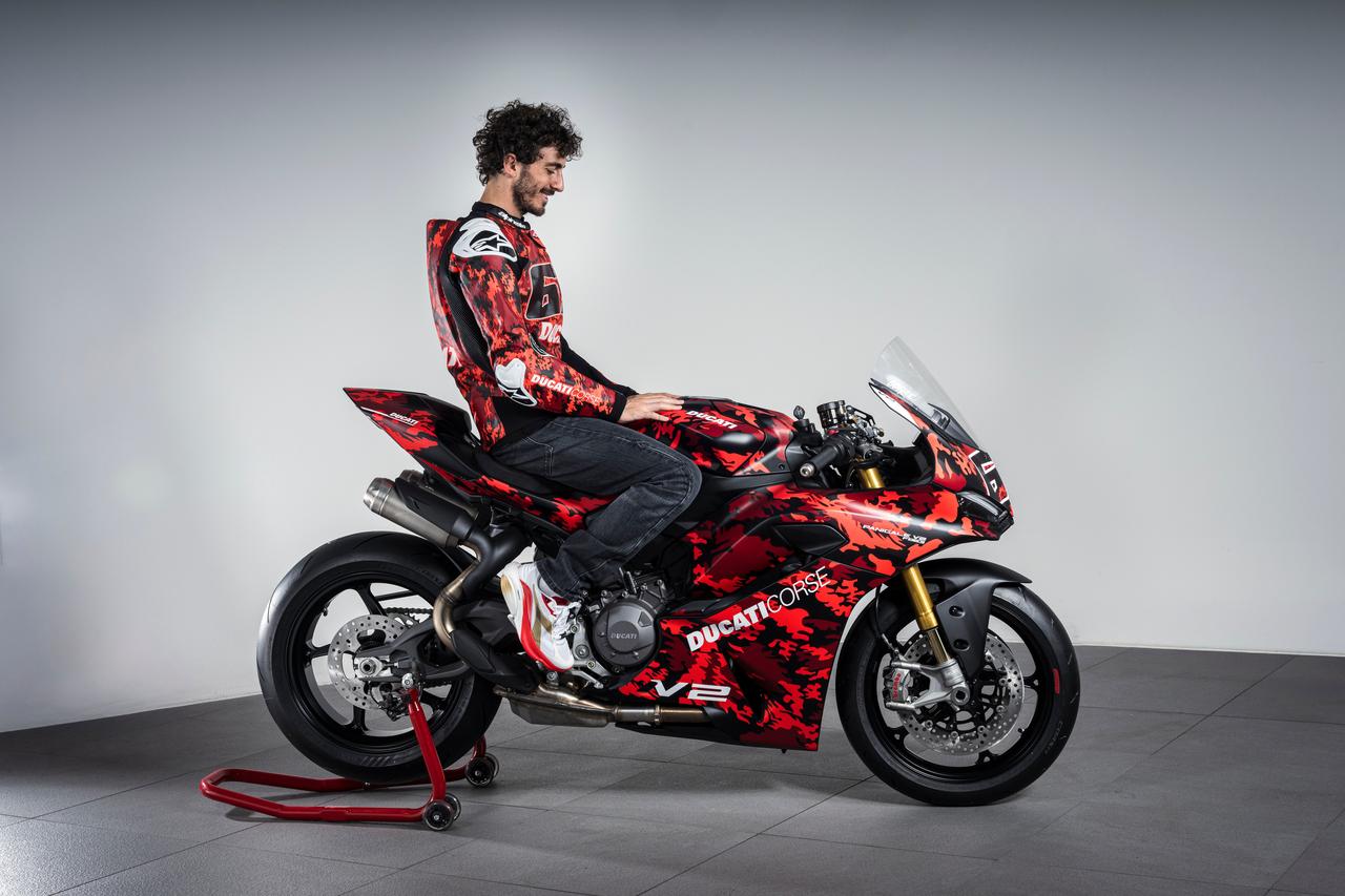 画像 : 21番目の画像 - 【写真22枚】ドゥカティ「パニガーレV2 FB63」 - webオートバイ