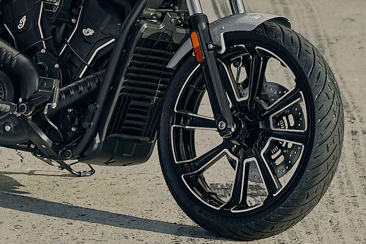 画像2: インディアン「スポーツスカウトRT」が新登場!電子制御装備が充実、パニアケースを標準装備し長距離ツーリングが快適に【2026速報】