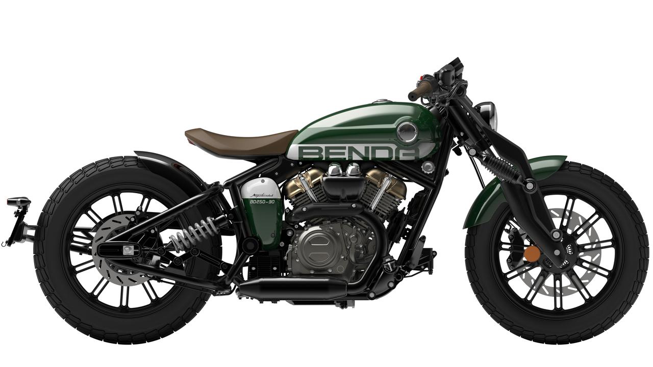 画像3: 空冷風Vツイン＆極太タイヤでトラコン搭載⁉ 個性あふれるベンダ「ナポレオンボブ250」が日本で発売