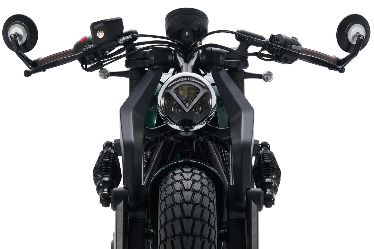 画像 : 13番目の画像 - 【写真14枚】ベンダ「ナポレオンボブ250」 - webオートバイ