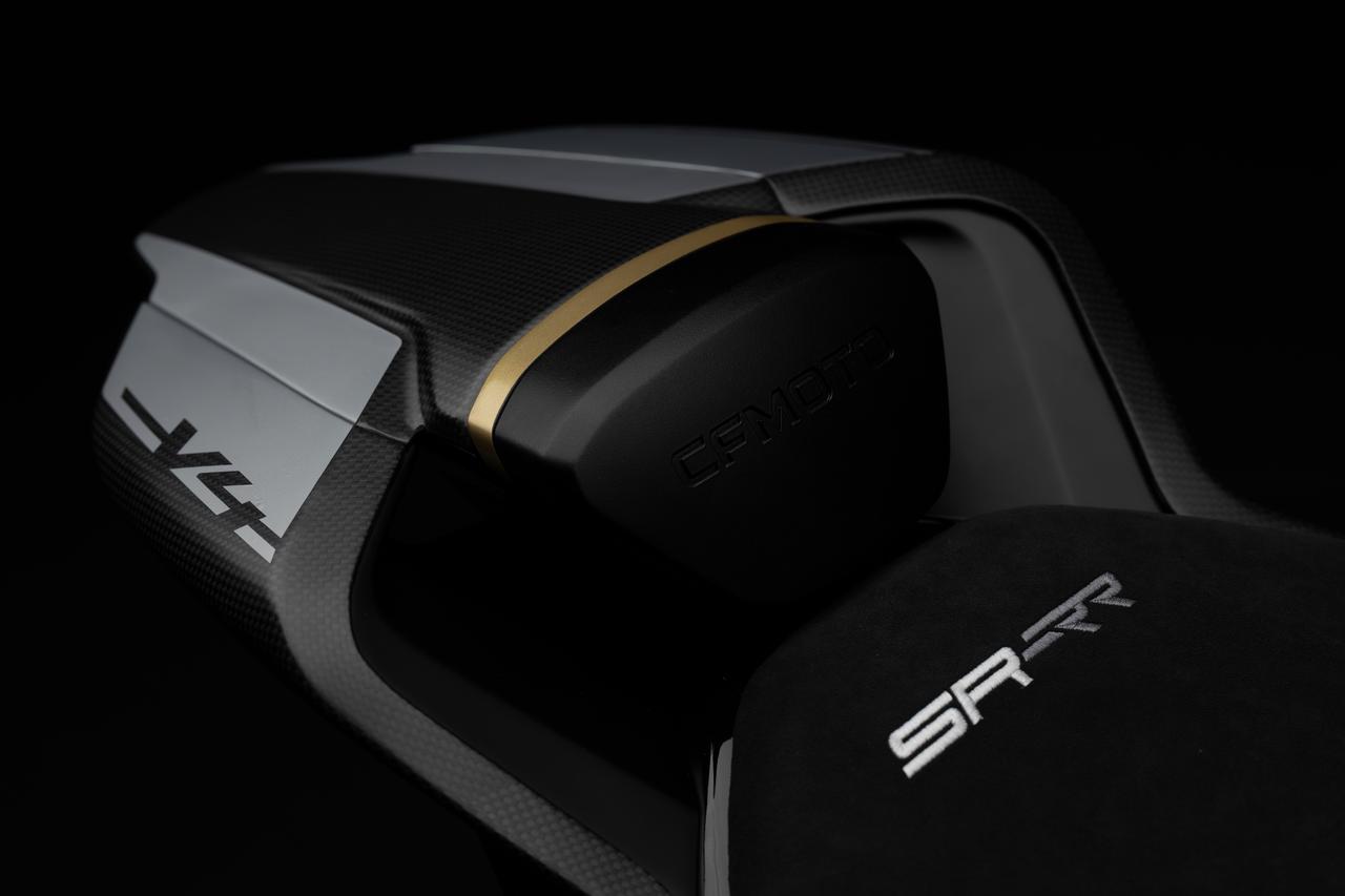 画像 : 12番目の画像 - 【写真16枚】CF MOTO「V4 SR-RR PROTOTYPE」 - webオートバイ