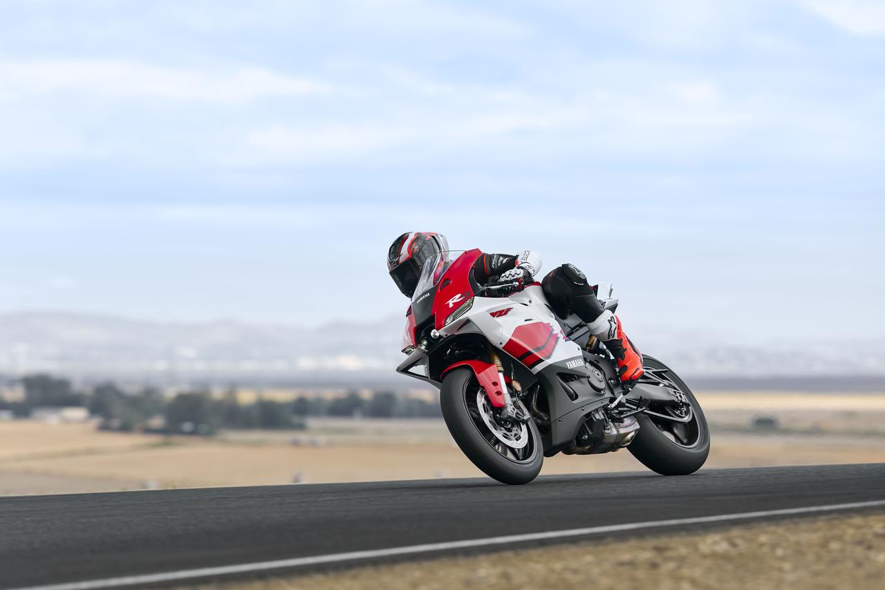 画像 : 16番目の画像 - 【写真27枚】ヤマハ「YZF-R9 70thアニバーサリーエディション」 - webオートバイ
