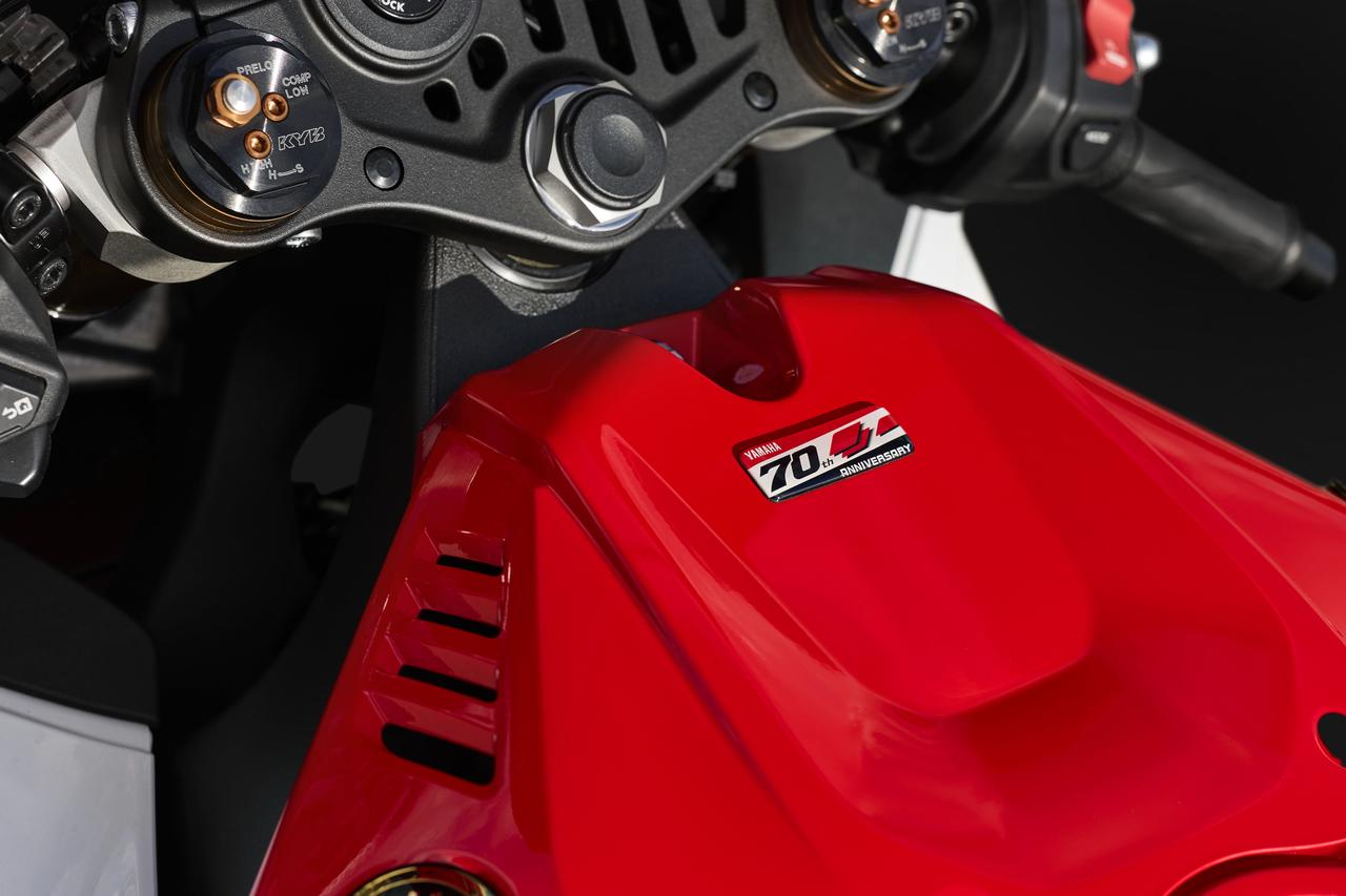 画像 : 14番目の画像 - 【写真27枚】ヤマハ「YZF-R9 70thアニバーサリーエディション」 - webオートバイ