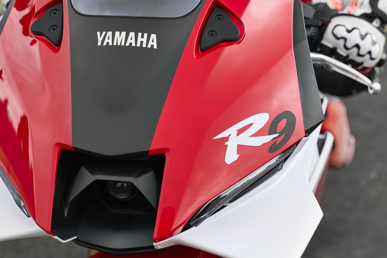 画像1: ヤマハ発動機が創立70周年記念カラーのYZF-Rシリーズを4機種発表! 1999年のYZF-R7(OW02)をイメージした配色を採用【2026速報】