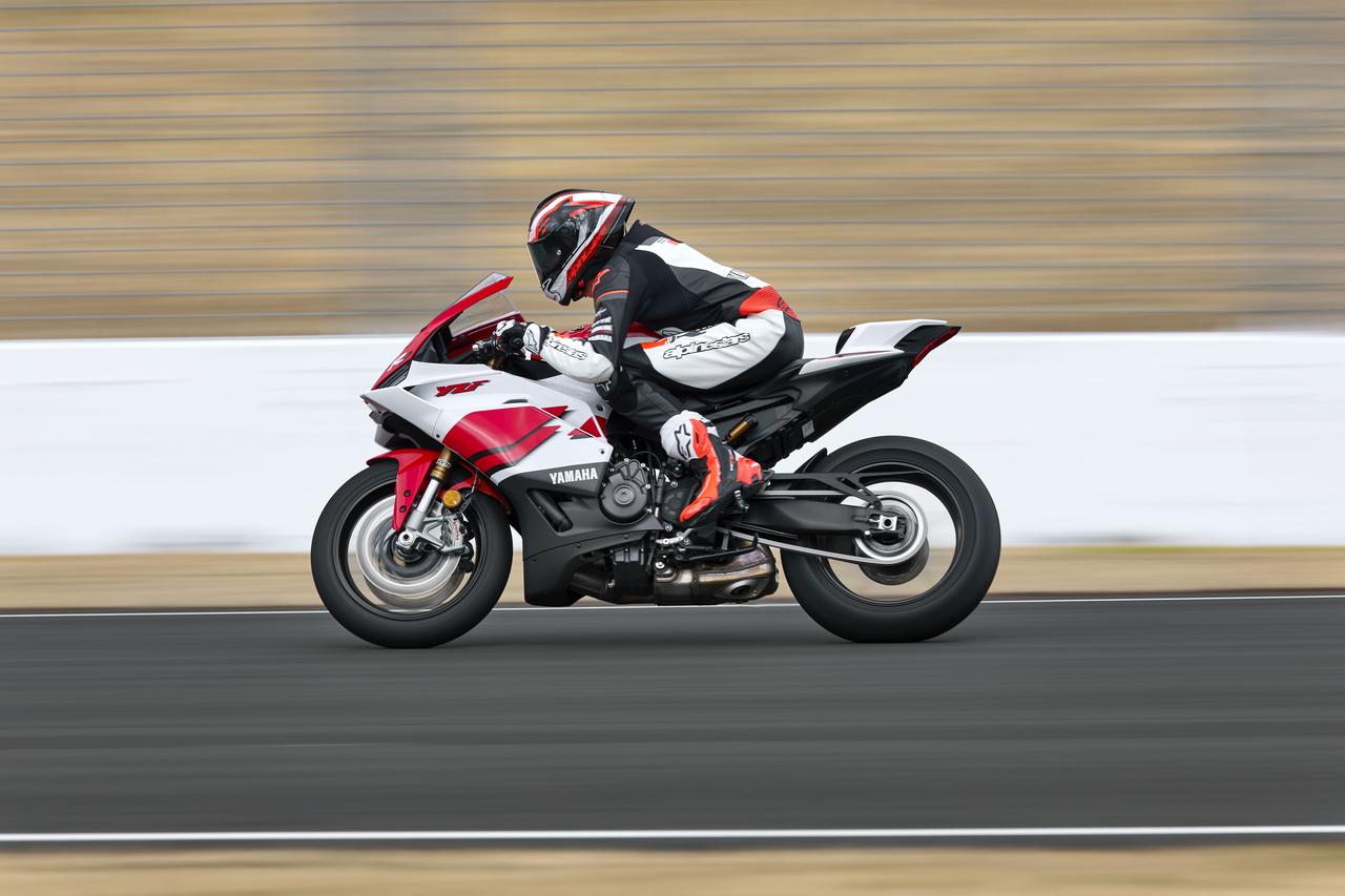 画像 : 18番目の画像 - 【写真27枚】ヤマハ「YZF-R9 70thアニバーサリーエディション」 - webオートバイ