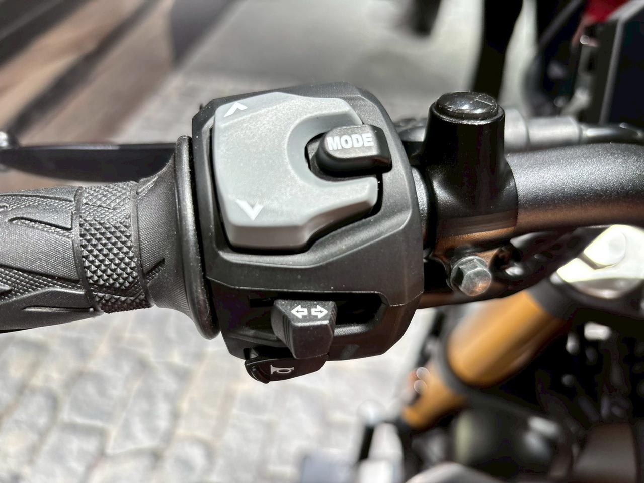 画像 : 2番目の画像 - 【他4枚】 - webオートバイ