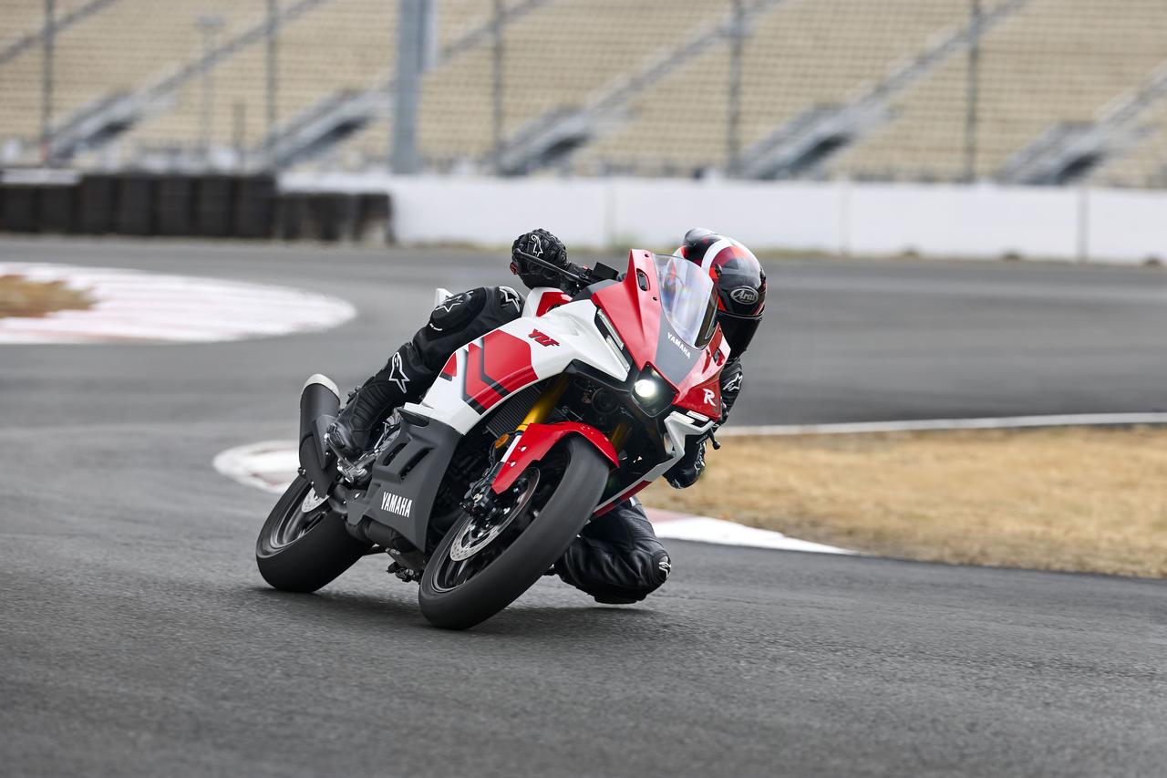 画像 : 17番目の画像 - 【写真22枚】ヤマハ「YZF-R3 70thアニバーサリーエディション」 - webオートバイ