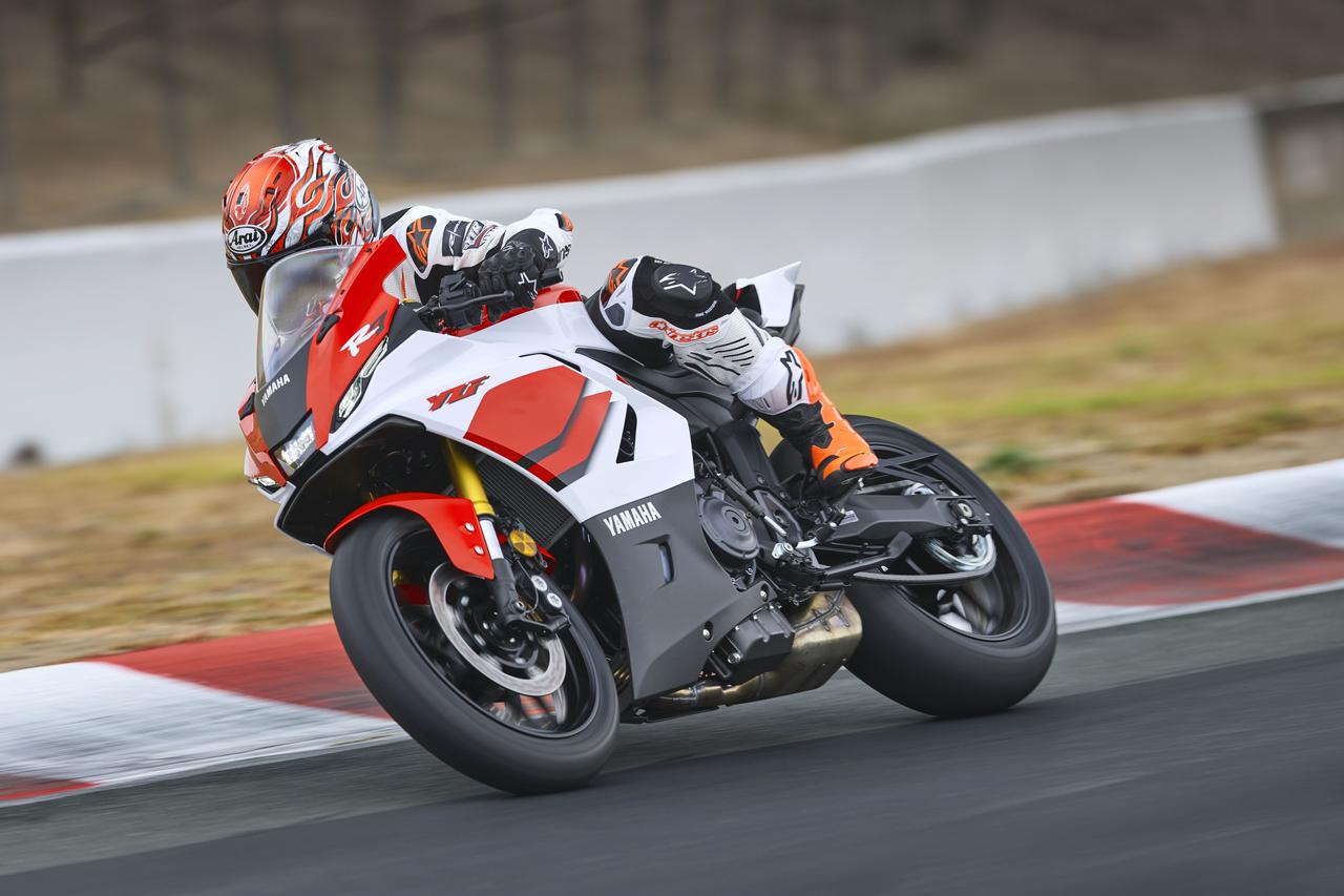 画像 : 17番目の画像 - 【写真23枚】ヤマハ「YZF-R7 70thアニバーサリーエディション」 - webオートバイ