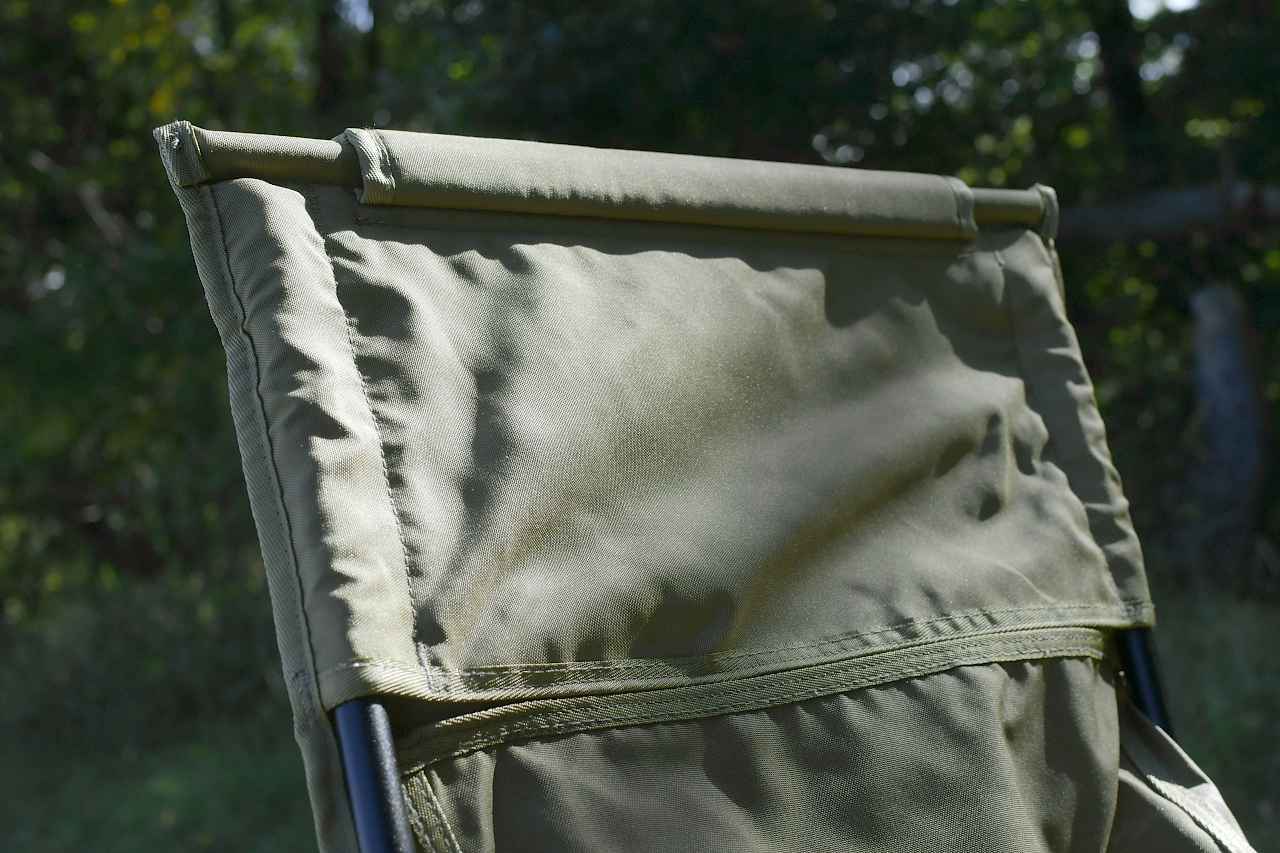 画像6: ハイバックローチェアMILの組み立て方