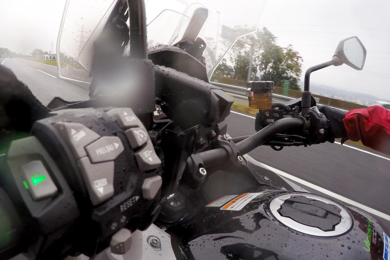 画像1: 霧の万座ハイウェー