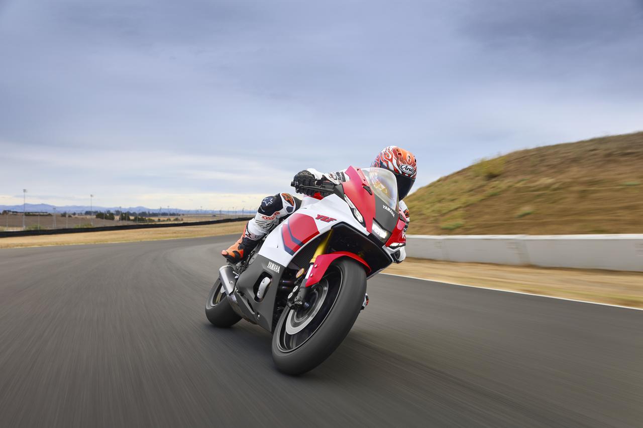 画像 : 16番目の画像 - 【写真23枚】ヤマハ「YZF-R7 70thアニバーサリーエディション」 - webオートバイ