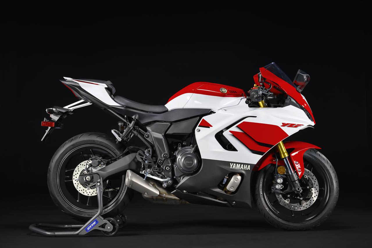 画像 : 8番目の画像 - 【写真23枚】ヤマハ「YZF-R7 70thアニバーサリーエディション」 - webオートバイ
