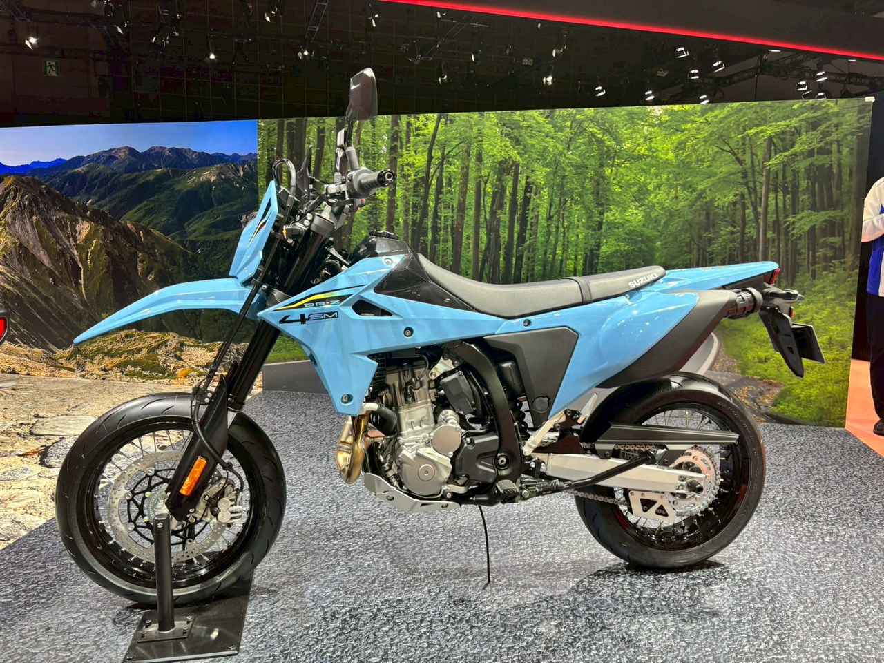 画像 : 1番目の画像 - 【他3枚】 - webオートバイ