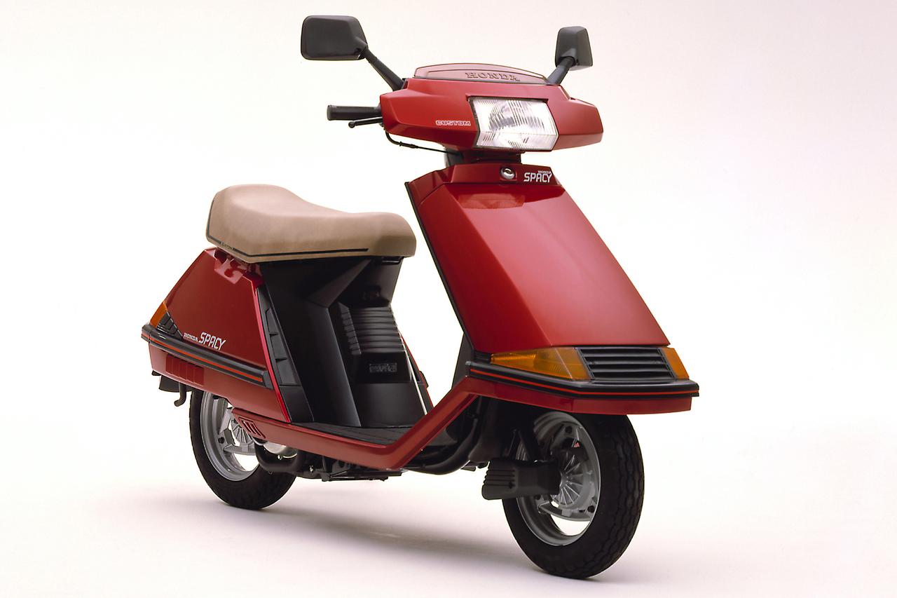 画像 : 1番目の画像 - 【写真8枚】ホンダ「スぺイシー」（1982年） - webオートバイ
