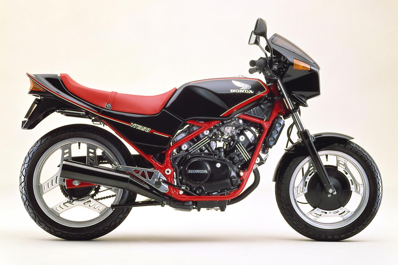画像 : 2番目の画像 - 【写真6枚】ホンダ「VT250F」（1982年） - webオートバイ
