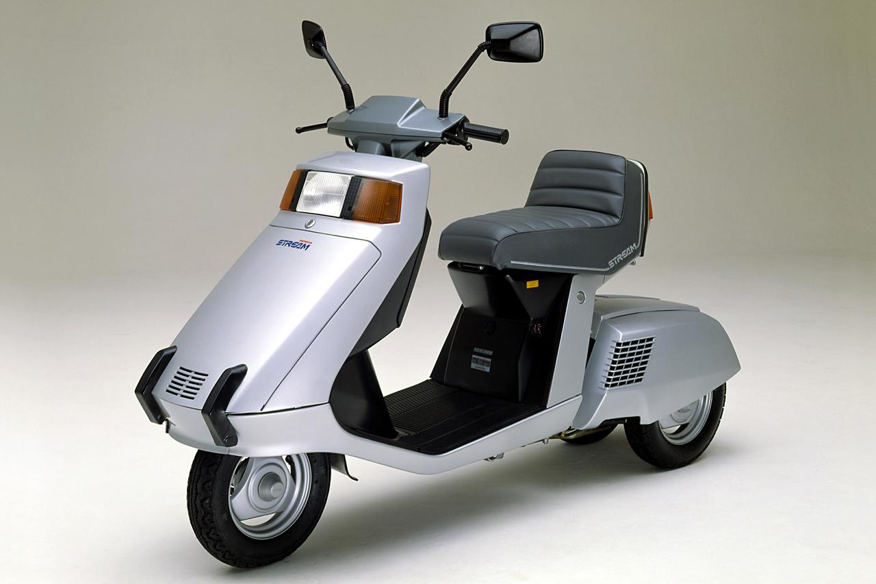 画像 : 2番目の画像 - 【写真10枚】ホンダ「ストリーム」（1981年） - webオートバイ