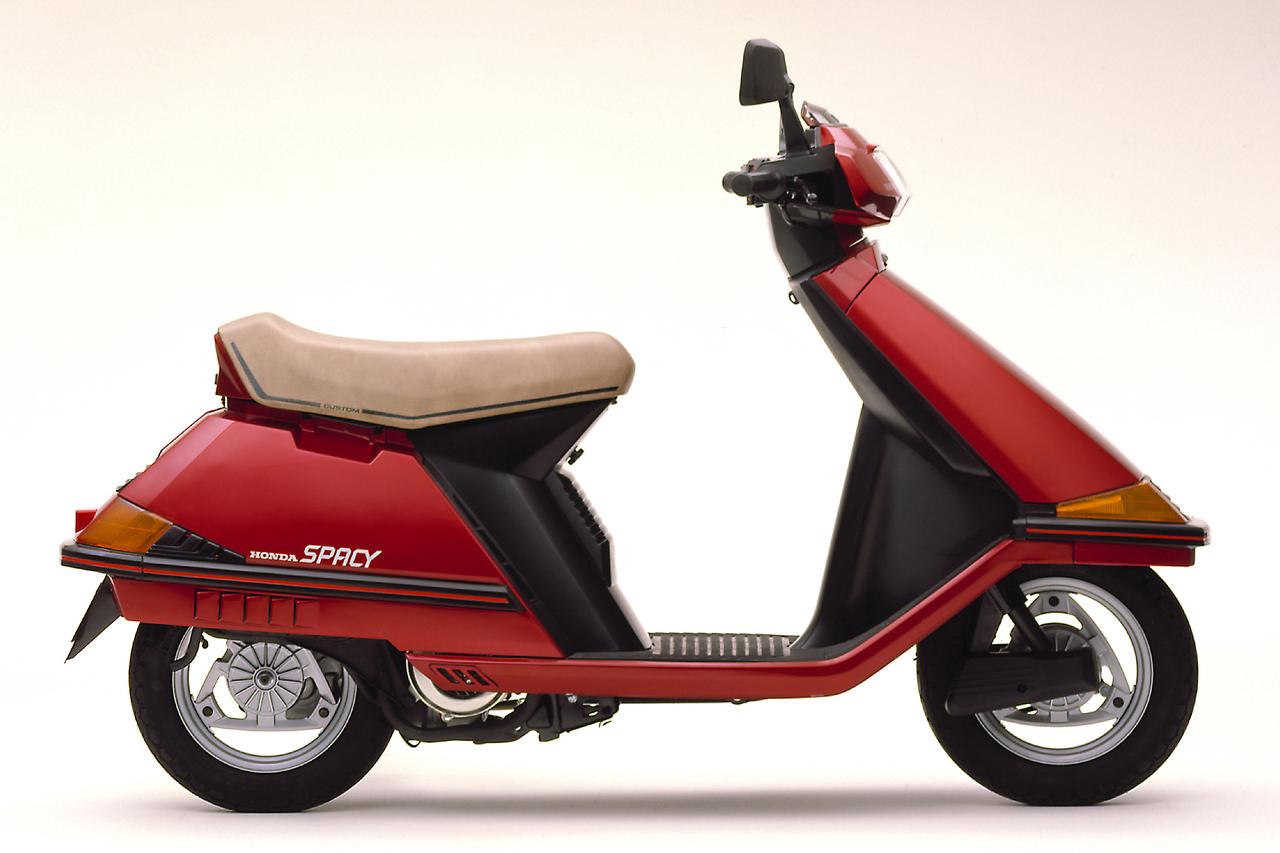画像 : 2番目の画像 - 【写真8枚】ホンダ「スぺイシー」（1982年） - webオートバイ