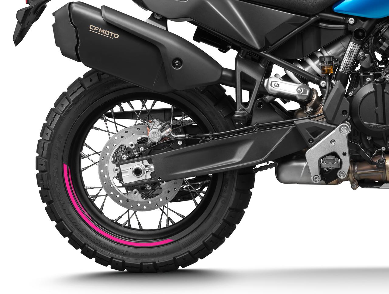 画像 : 9番目の画像 - 【写真22点】CF MOTO「1000MT-X」「1000MT-X CRAFTED」 - webオートバイ