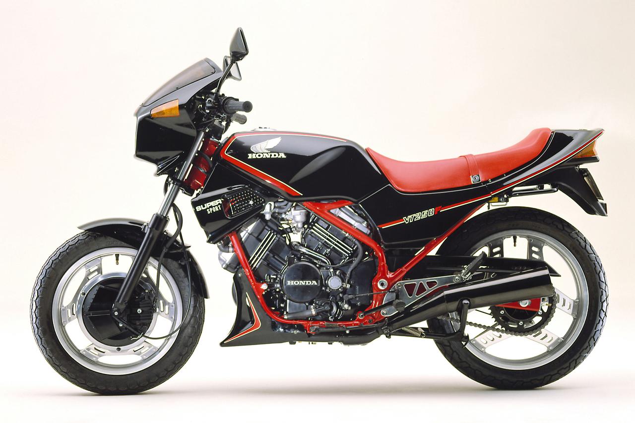 画像 : 4番目の画像 - 【写真6枚】ホンダ「VT250F」（1982年） - webオートバイ