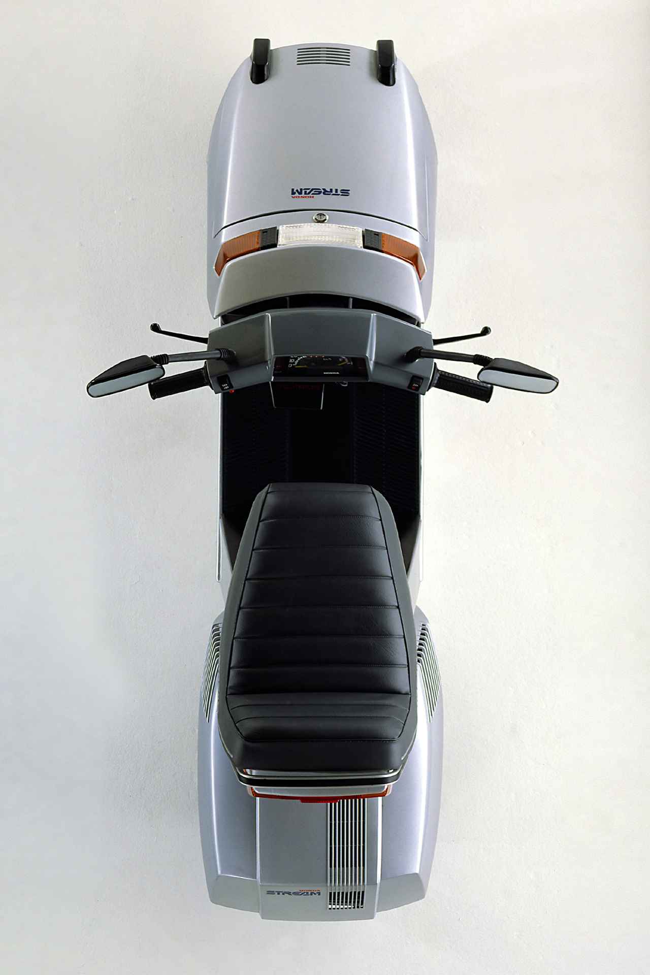 画像 : 5番目の画像 - 【写真10枚】ホンダ「ストリーム」（1981年） - webオートバイ