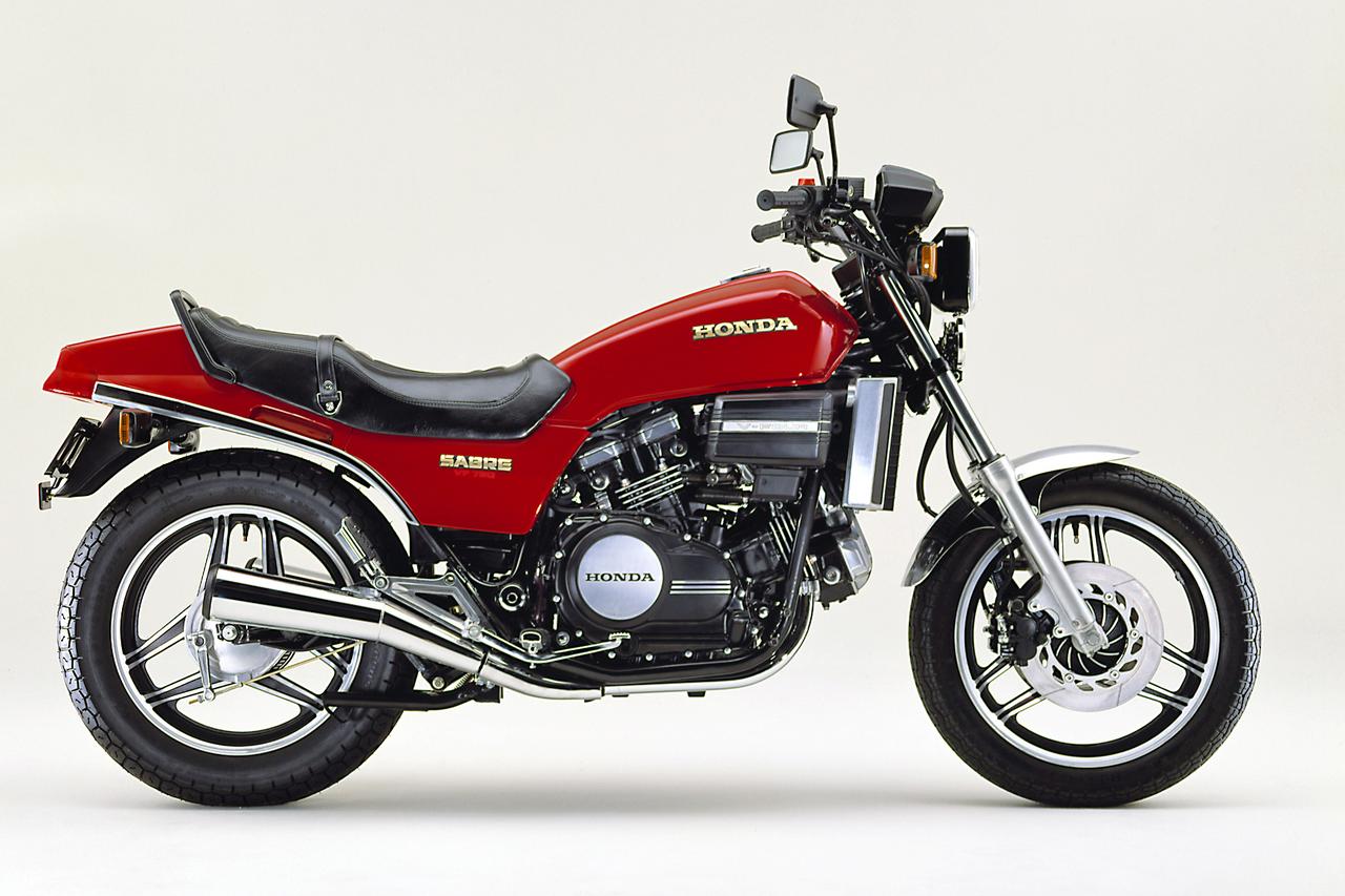 画像: VF750セイバー