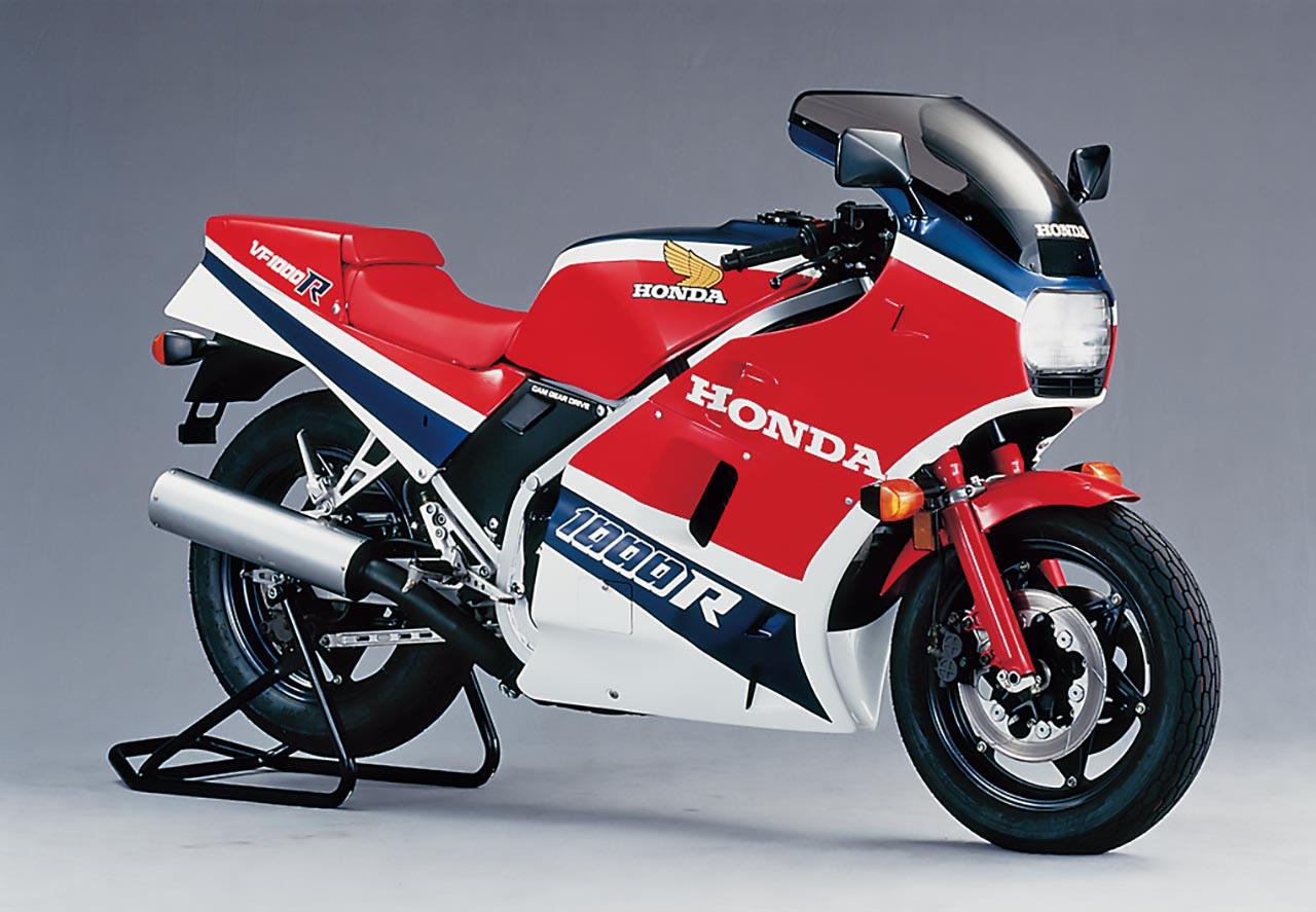 画像 : 2番目の画像 - 【写真10枚】GSX-R1100から始まったリッターレプリカの歴史 - webオートバイ