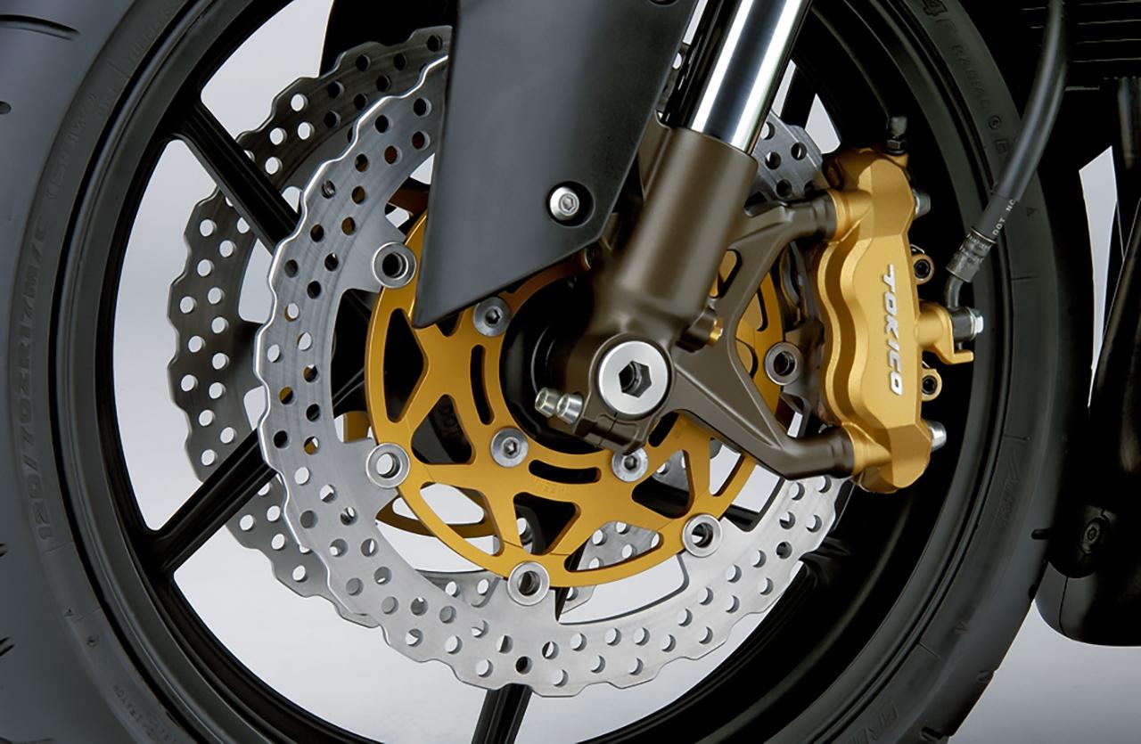 画像 : 9番目の画像 - 【写真10枚】カワサキ「Ninja ZX-10R」（2004年） - webオートバイ