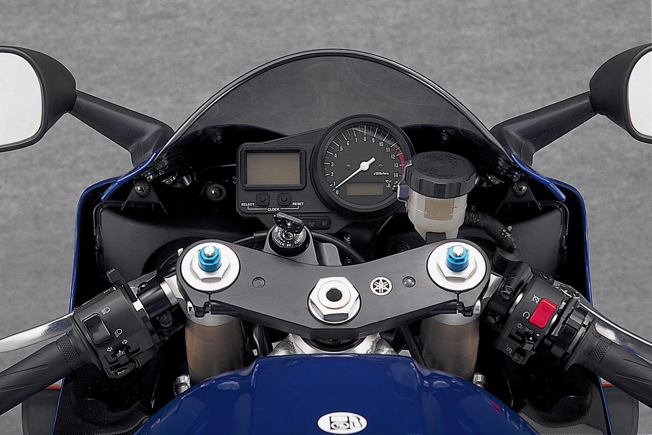 画像2: ヤマハ「YZF-R1」（1998年）の各部装備・ディテール解説