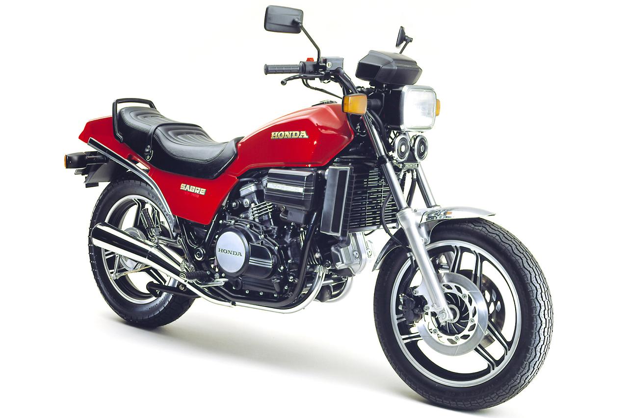 画像1: ホンダ「VF750セイバー」「VF750マグナ」(1982年)【80年代に登場したホンダのバイク図鑑】