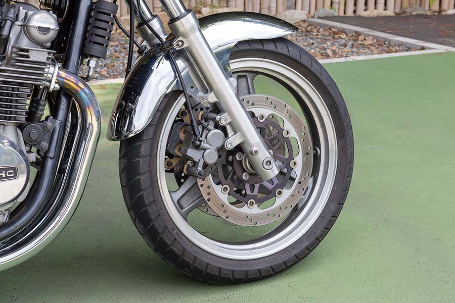 画像7: Z2スタイルを謳うその外装は ゼファーへ自然に落とし込むための精緻なデザインも人気の秘密だ